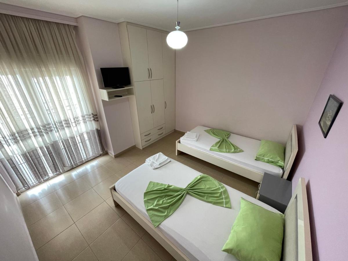 Flower Apartment Саранде Екстериор снимка