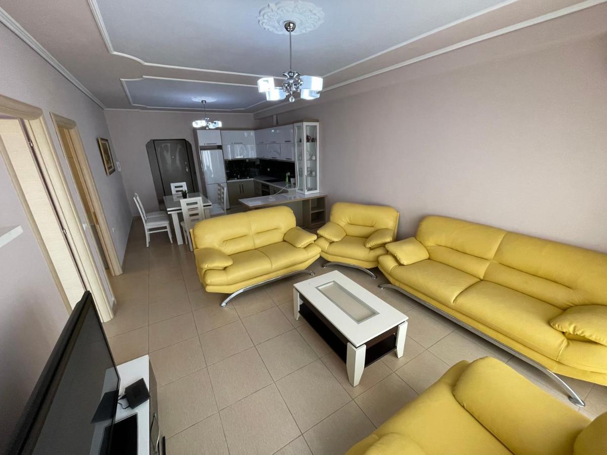 Flower Apartment Саранде Екстериор снимка